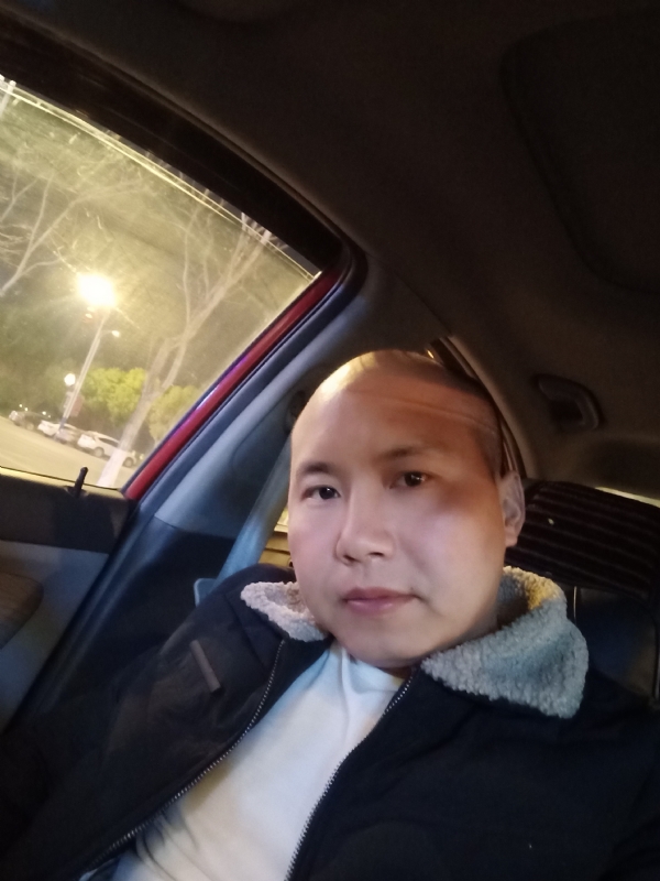 平平淡淡的第二张照片--赣州交友中心